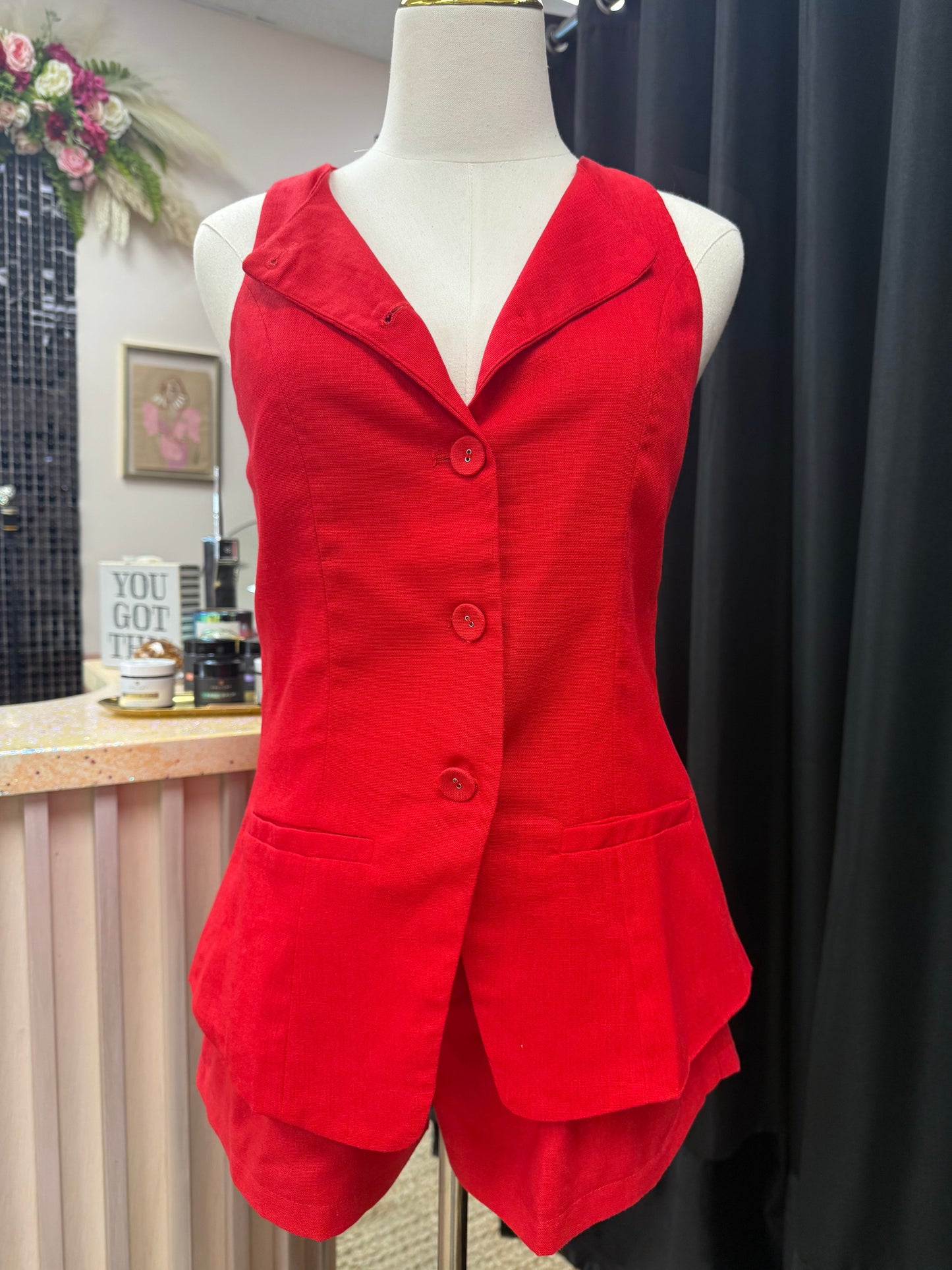 Dorothy Sleeveless Linen Vest Aureum