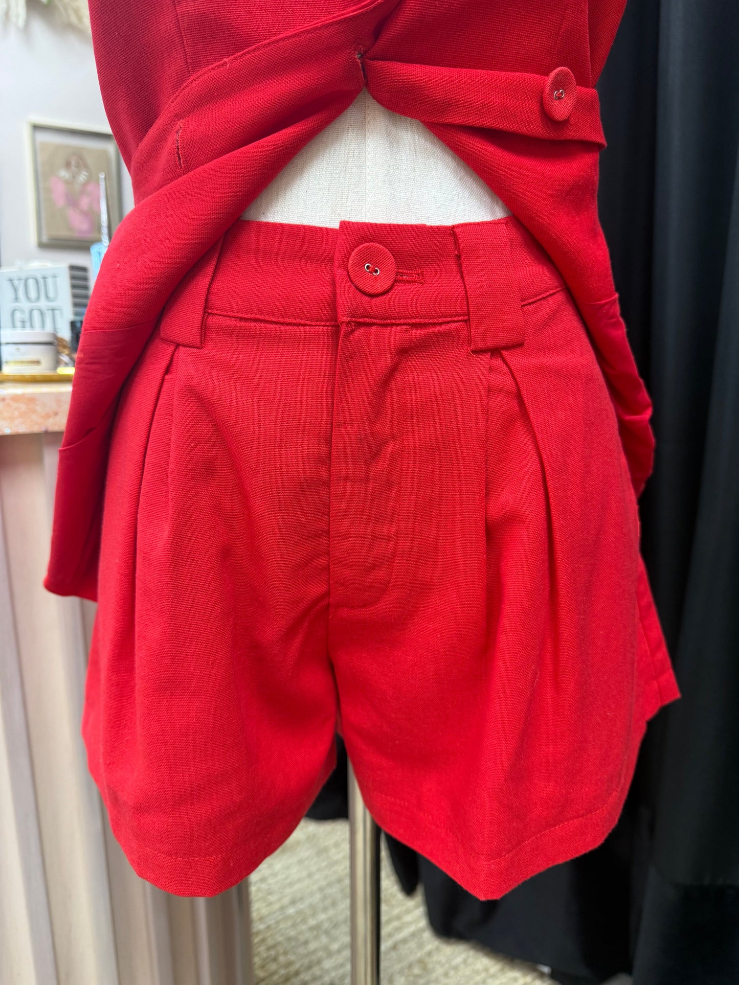 Dorothy Linen Shorts Aureum
