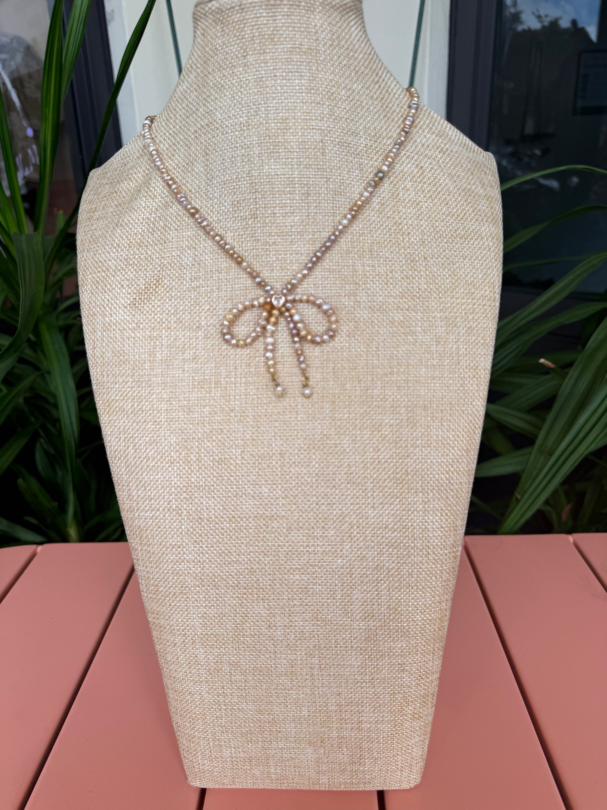 Bow Beaded Necklace Suzy T Designs