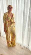 Load image into Gallery viewer, Felicity Floral Print Shirt
